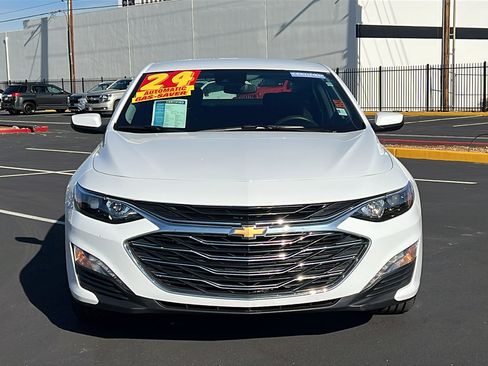 Certified 2024 Chevrolet Malibu LT image 2