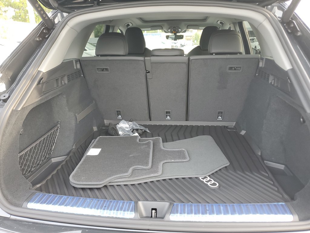 New 2026 Audi Q5 Premium Plus AWD/4WD image 15