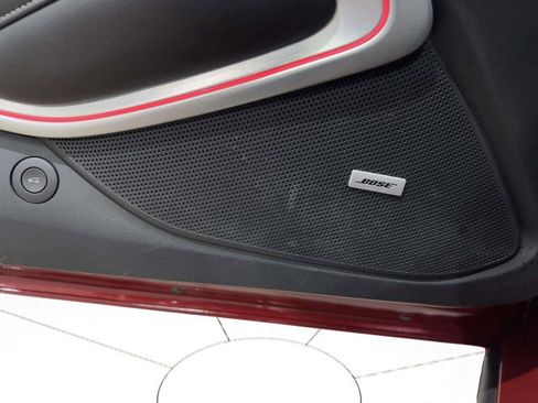 Used 2017 Chevrolet Camaro SS image 18