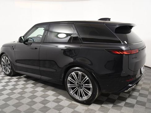 New 2026 Land Rover Range Rover Sport Dynamic SE AWD/4WD image 3