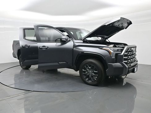 Used 2023 Toyota Tundra Platinum image 34