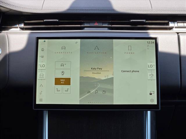New 2026 Land Rover Range Rover Long Wheelbase SE AWD/4WD image 12