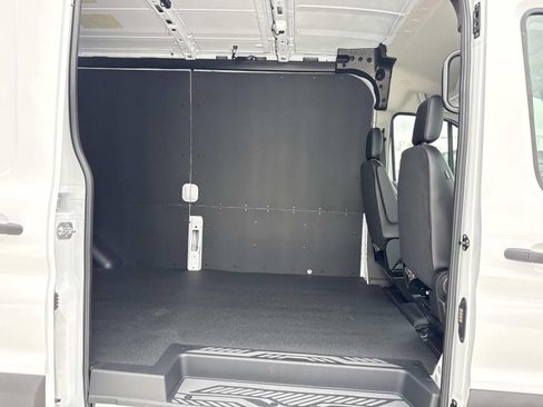 New 2026 Ford Transit 250 148 Medium Roof w/ Load Area Protection Package RWD image 11