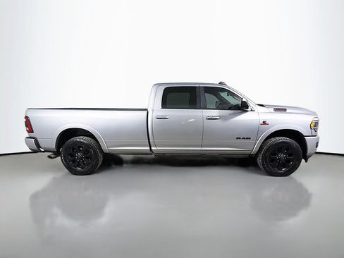 Used 2022 RAM 3500 Laramie AWD/4WD image 5