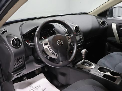 Used 2014 Nissan Rogue S w/ Convenience Package AWD/4WD image 16