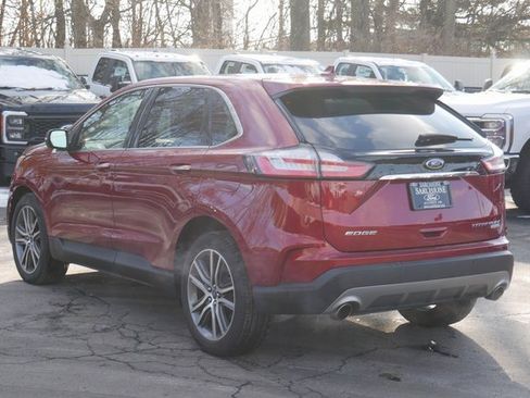 Used 2019 Ford Edge Titanium w/ Equipment Group 301A image 10