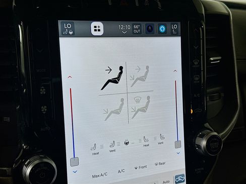 Used 2024 RAM 2500 Laramie image 24