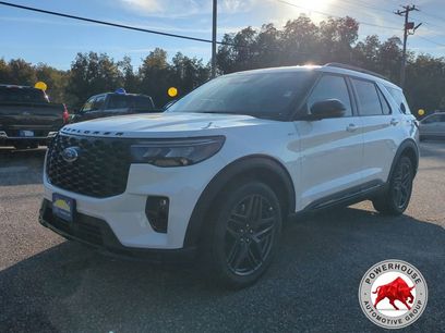 New 2026 Ford Explorer ST-Line w/ ST-Line Street Pack