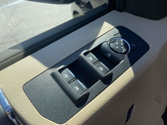 Used 2016 Ford F150 XLT w/ Equipment Group 301A Mid AWD/4WD image 19