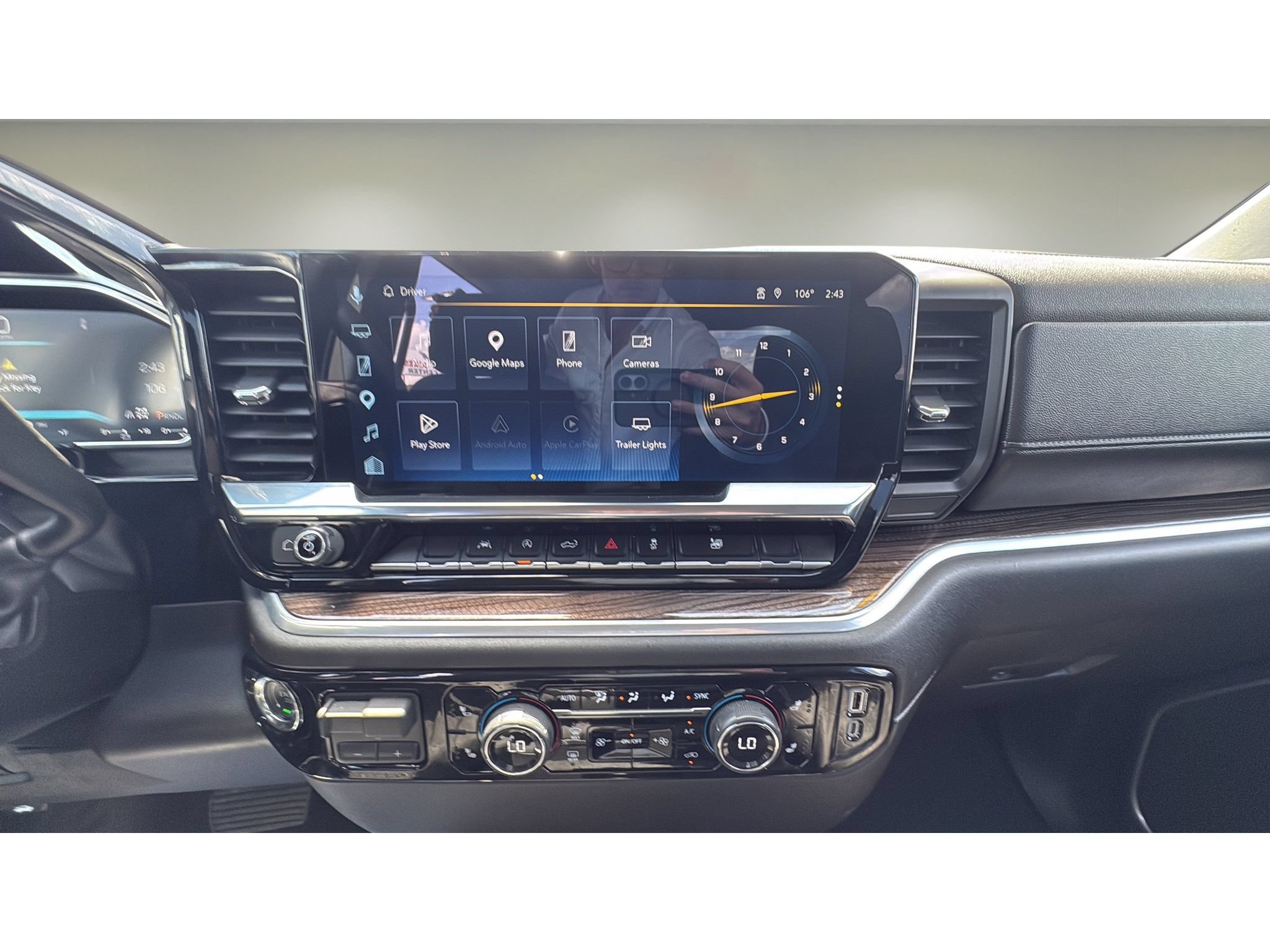 Used 2026 Chevrolet Silverado 1500 RST AWD/4WD image 13