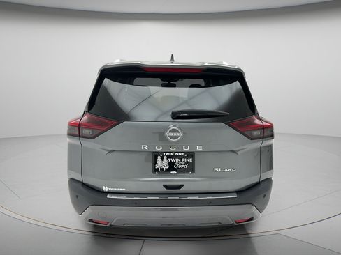 Used 2023 Nissan Rogue SL w/ SL Premium Package AWD/4WD image 7