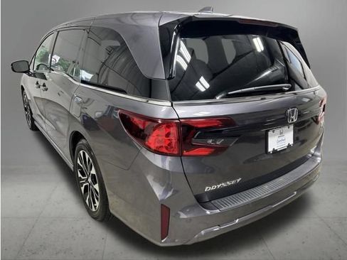 Certified 2026 Honda Odyssey Elite image 4