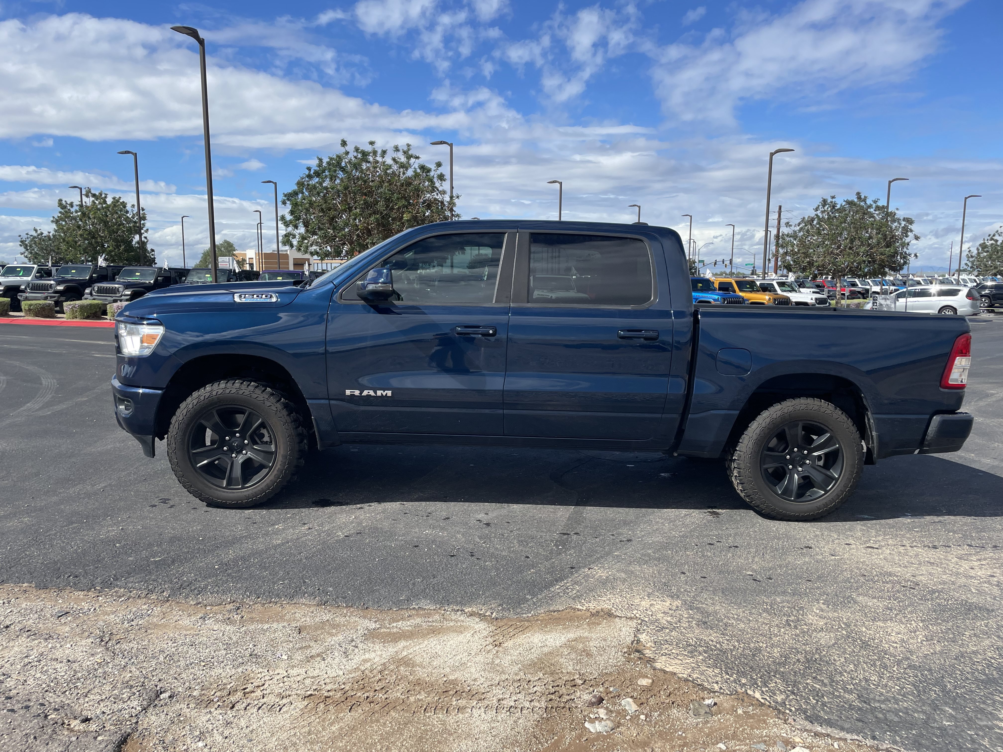 Used 2023 RAM 1500 Big Horn AWD/4WD image 2