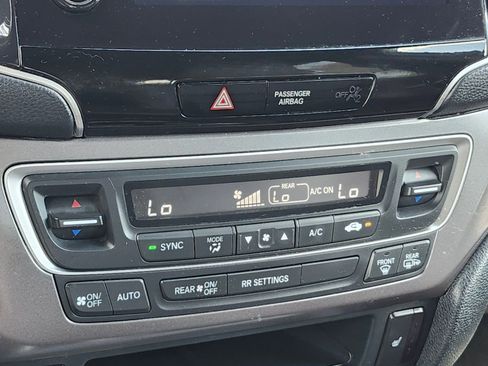 Used 2024 Honda Passport EX-L image 23