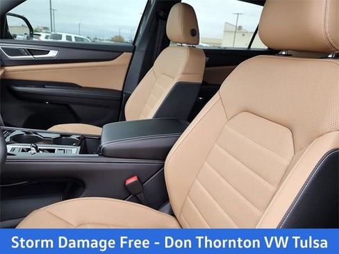 New 2026 Volkswagen Atlas Cross Sport SEL AWD/4WD image 14