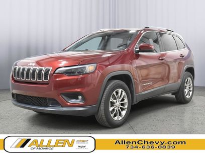 Used 2019 Jeep Cherokee Latitude Plus w/ Cold Weather Group