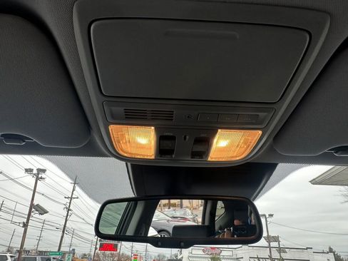 Used 2022 Honda CR-V Touring image 21