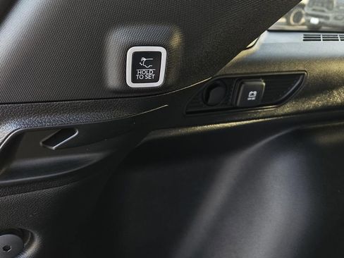 New 2026 Jeep Grand Cherokee Limited AWD/4WD image 11