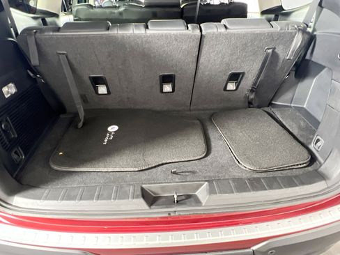 Used 2021 Subaru Ascent Limited image 24