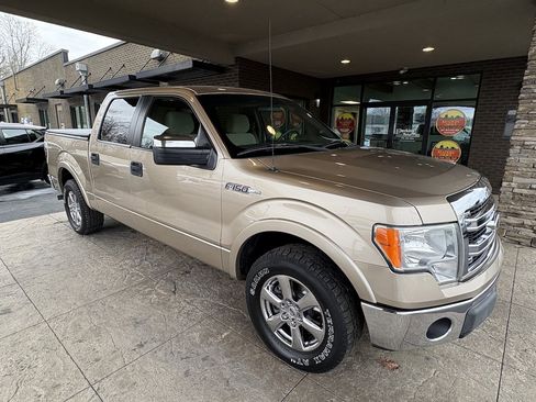 Used 2014 Ford F150 XLT image 4