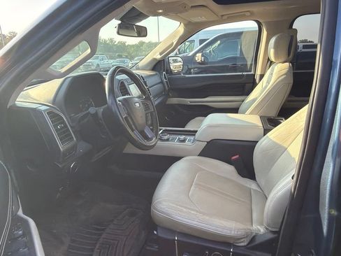 Used 2020 Ford Expedition Platinum AWD/4WD image 6
