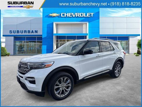 Used 2022 Ford Explorer Limited w/ Equipment Group 301A image 1