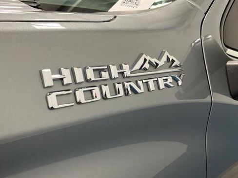 Used 2023 Chevrolet Silverado 1500 High Country w/ Technology Package AWD/4WD image 47