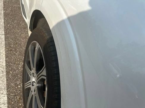 Used 2020 Volvo XC60 T6 Inscription AWD/4WD image 4