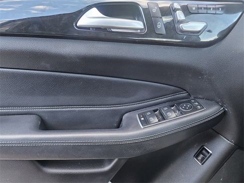 Certified 2022 Mercedes-Benz GLE 350 image 21