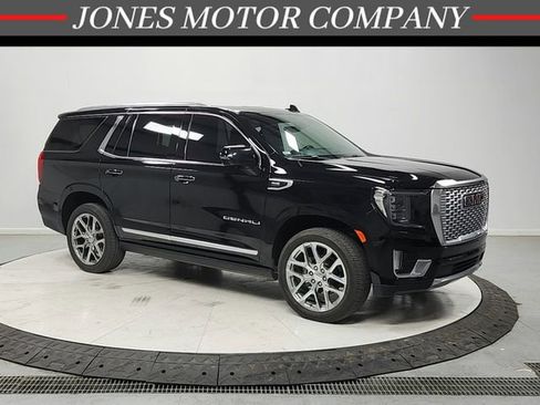 Used 2021 GMC Yukon Denali w/ Denali Ultimate Package AWD/4WD image 1