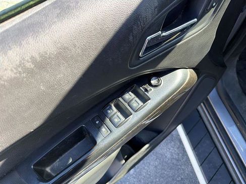 Used 2018 GMC Canyon SLT w/ Trailering Package image 15