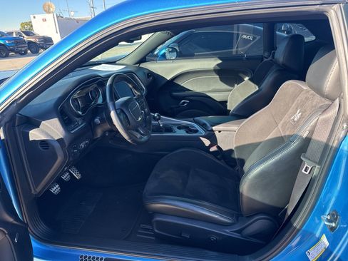 Used 2019 Dodge Challenger R/T Scat Pack image 5