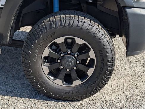 Used 2018 RAM 2500 Power Wagon w/ Luxury Group AWD/4WD image 11