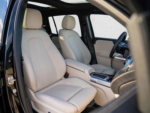 Certified 2026 Mercedes-Benz GLB 250 4MATIC image 28