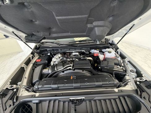 New 2026 GMC Sierra 2500 AT4 w/ Technology Package AWD/4WD image 31