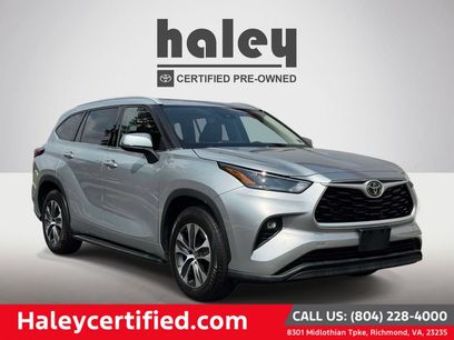 Used 2022 Toyota Highlander XLE