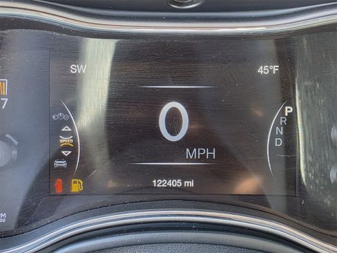 Used 2021 Jeep Grand Cherokee Limited image 20