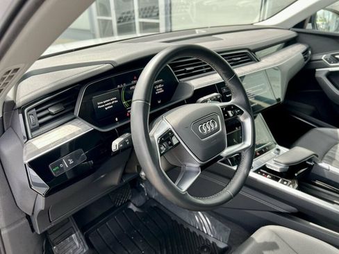 Used 2024 Audi Q8 e-tron Premium Plus w/ Premium Plus Package AWD/4WD image 13
