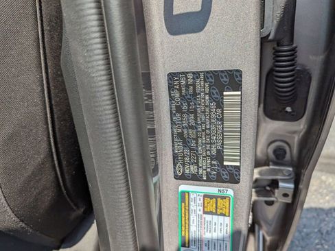 Used 2024 Hyundai Elantra SEL w/ Convenience Package FWD image 50