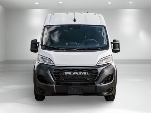 Used 2023 RAM ProMaster 2500 FWD image 4