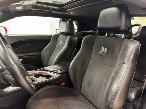 Used 2021 Dodge Challenger R/T Scat Pack w/ Plus Package image 11