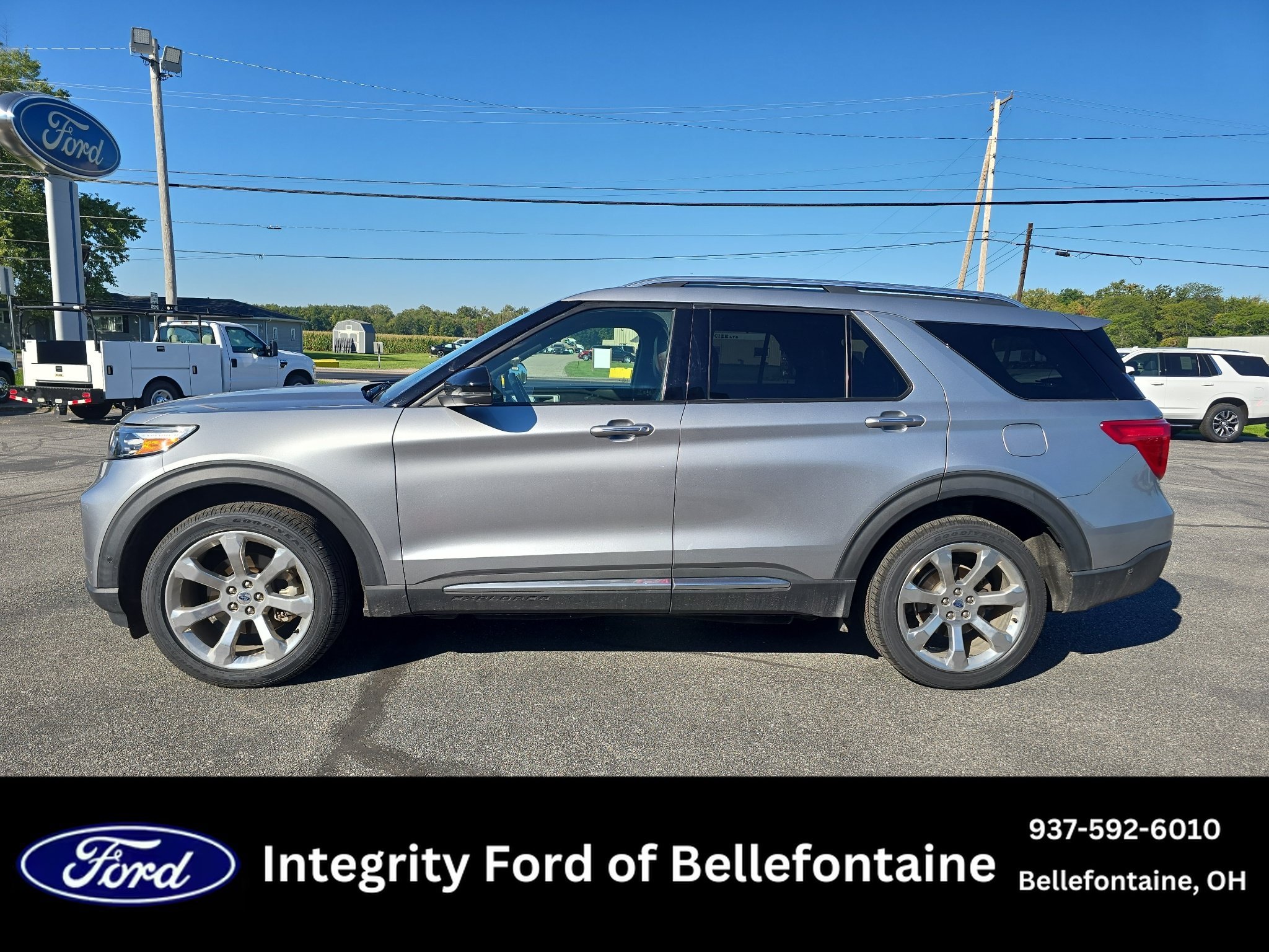 Used 2020 Ford Explorer Platinum w/ Premium Technology Package AWD/4WD image 1