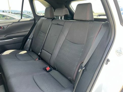 Used 2021 Toyota RAV4 SE w/ Weather & Moonroof Package AWD/4WD image 21