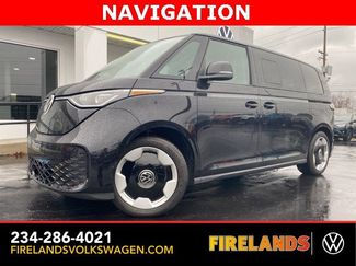 New 2025 Volkswagen ID. Buzz Pro S video 1