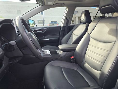 Certified 2023 Toyota RAV4 XLE Premium image 23