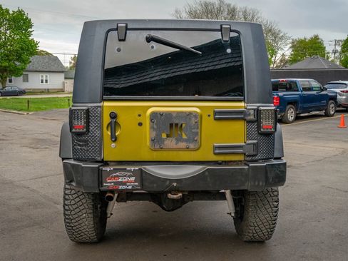 Used 2008 Jeep Wrangler Unlimited X AWD/4WD image 9