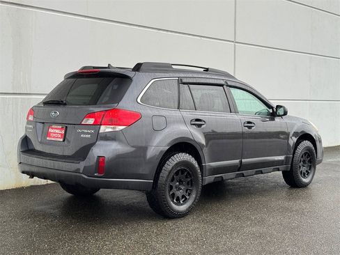 Used 2013 Subaru Outback 2.5i Limited w/ Moonroof Pkg image 7