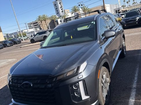 Used 2024 Hyundai Palisade SEL FWD image 1