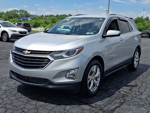 Used 2020 Chevrolet Equinox LT FWD image 3