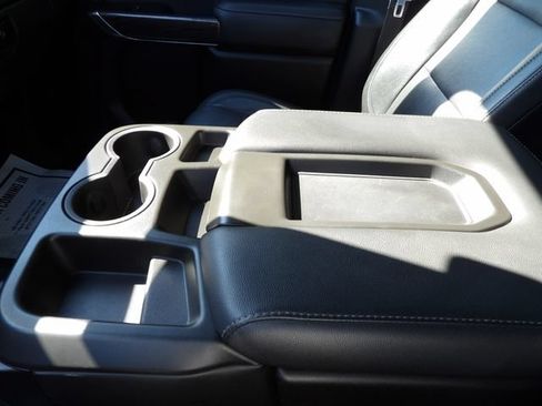 Used 2020 Chevrolet Silverado 1500 LTZ w/ Safety Package AWD/4WD image 36